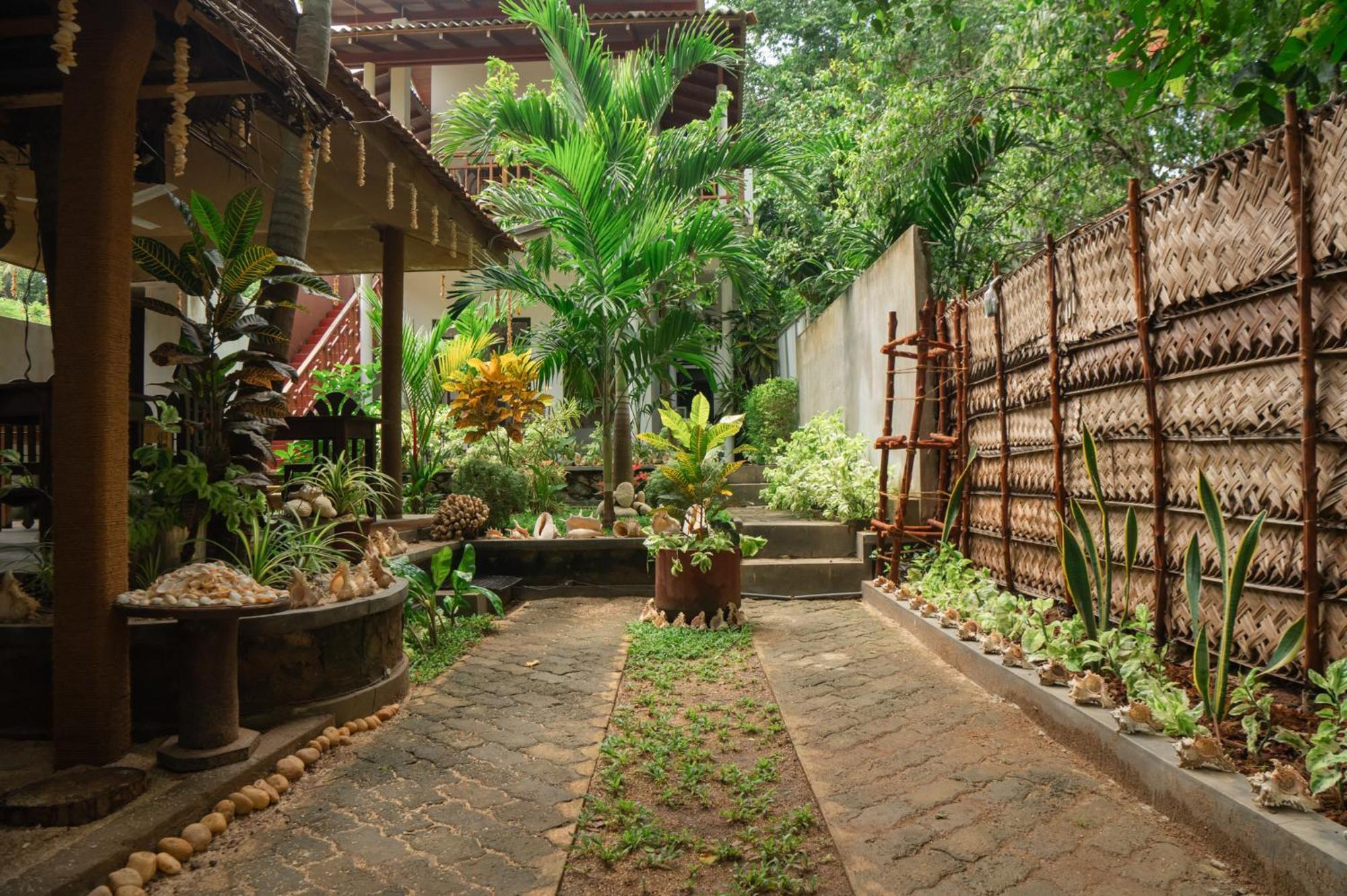 Rekawa Turtle Gate Hotel Tangalle Ngoại thất bức ảnh