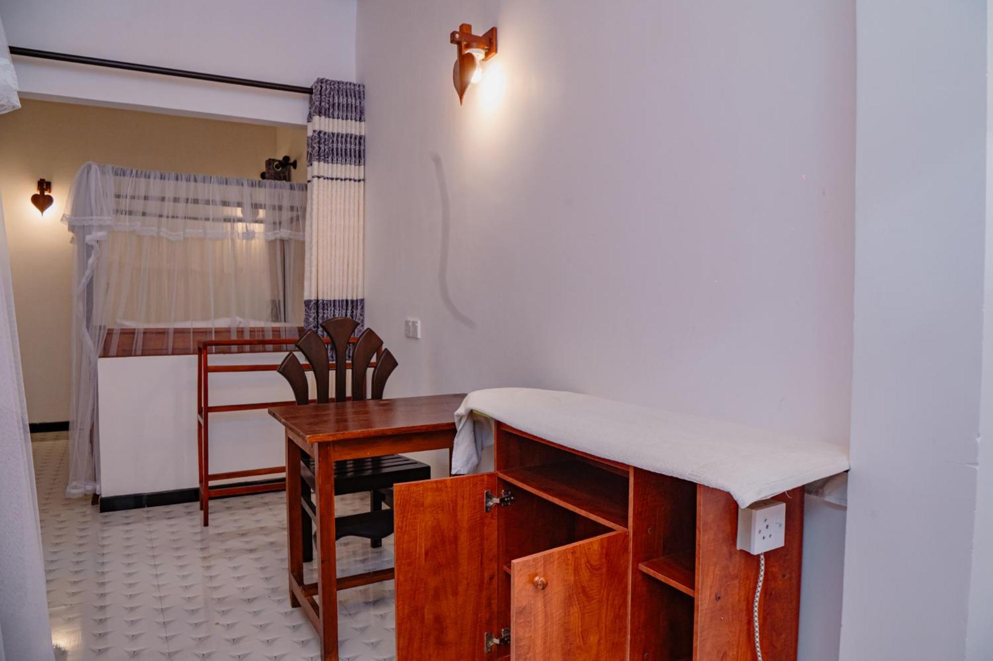 Rekawa Turtle Gate Hotel Tangalle Ngoại thất bức ảnh