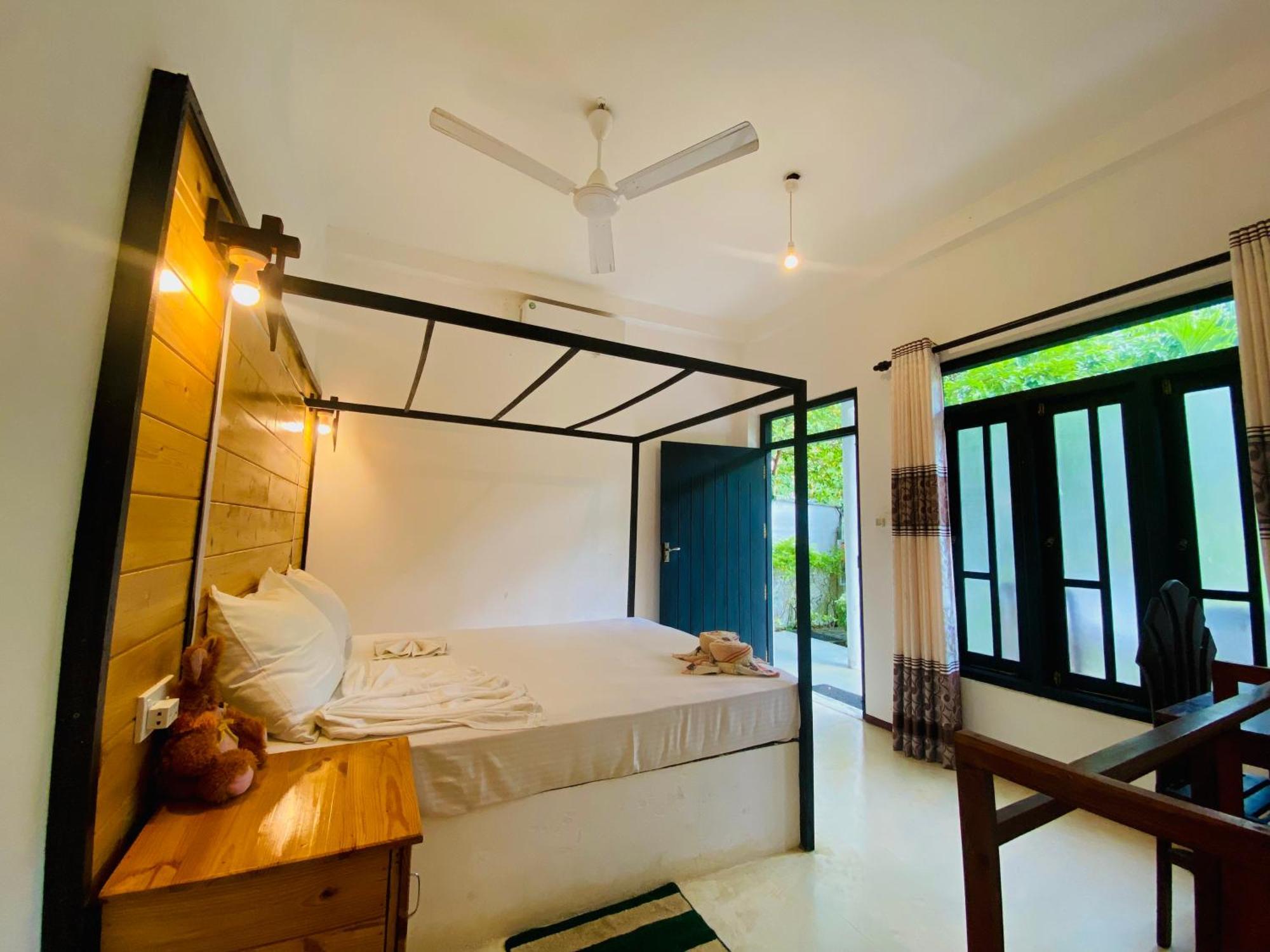 Rekawa Turtle Gate Hotel Tangalle Ngoại thất bức ảnh