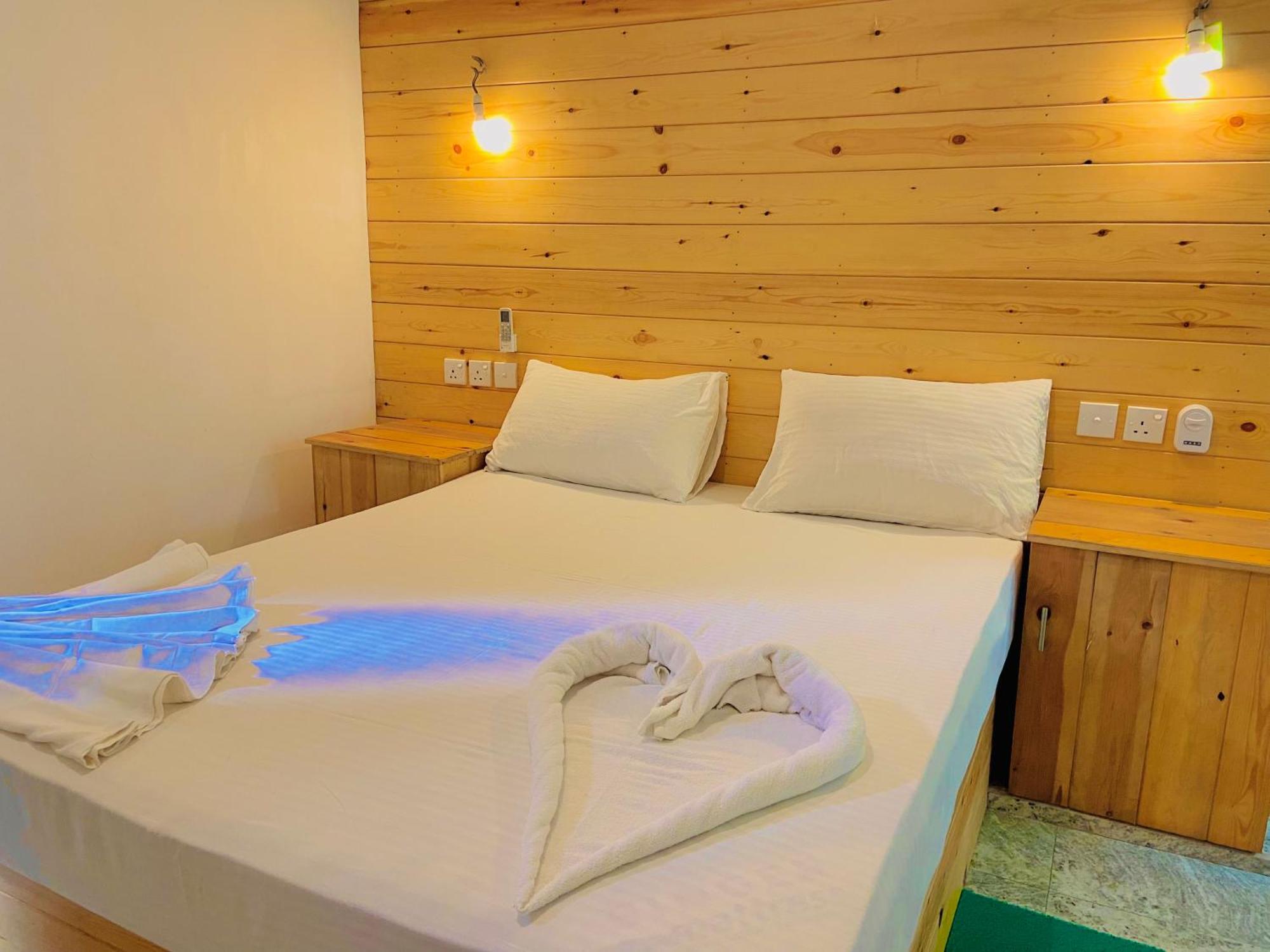 Rekawa Turtle Gate Hotel Tangalle Phòng bức ảnh