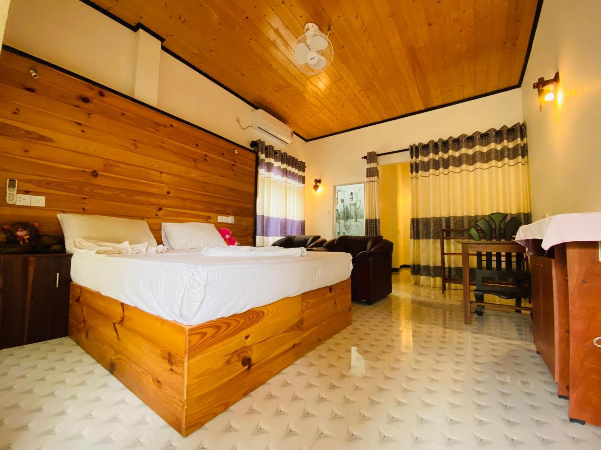 Rekawa Turtle Gate Hotel Tangalle Phòng bức ảnh