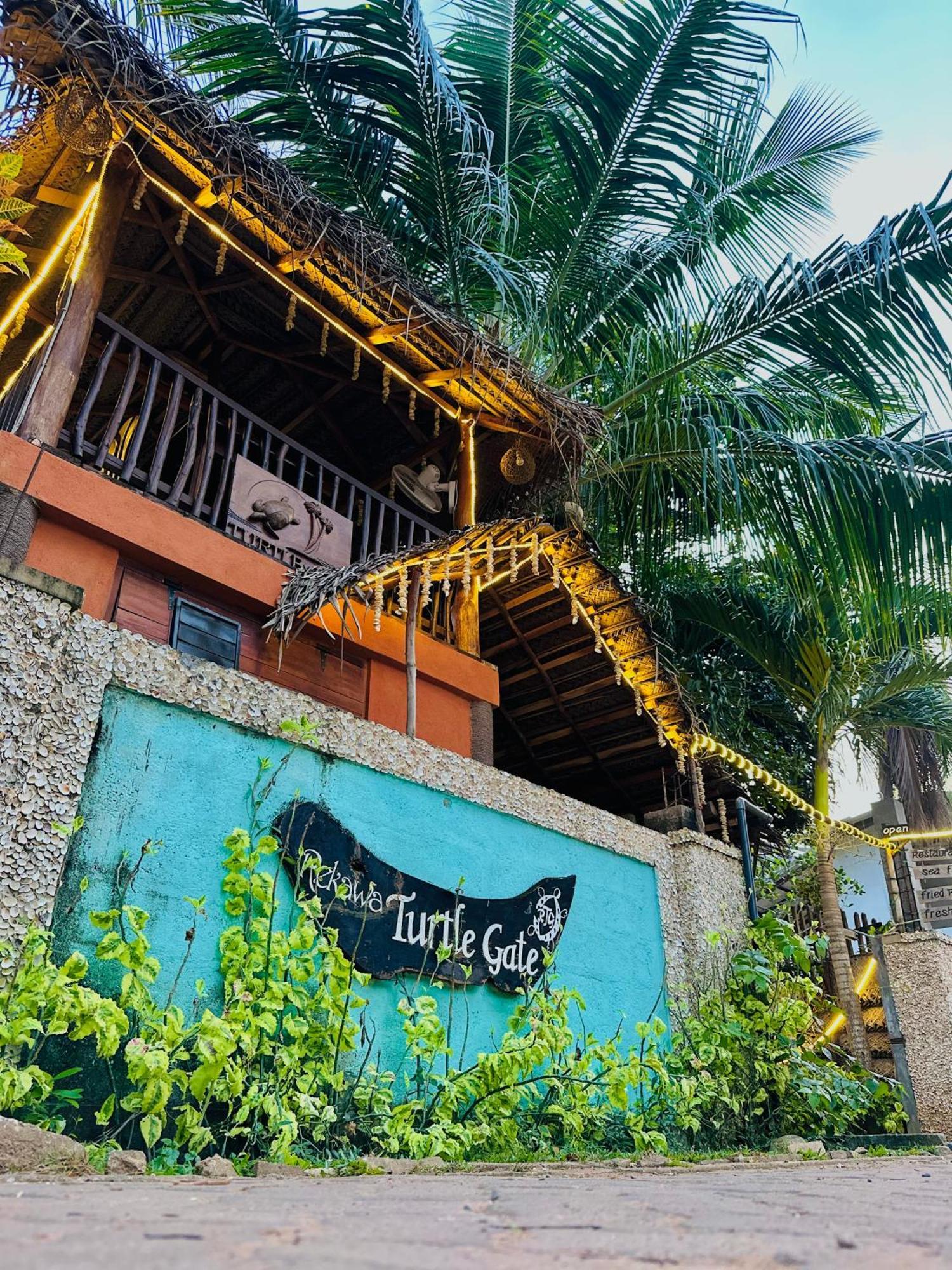 Rekawa Turtle Gate Hotel Tangalle Ngoại thất bức ảnh
